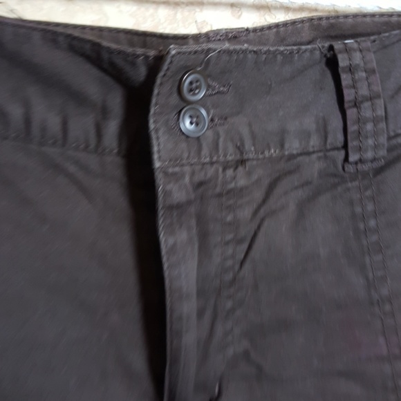 St. John's Bay Shorts - Picture 2 of 4